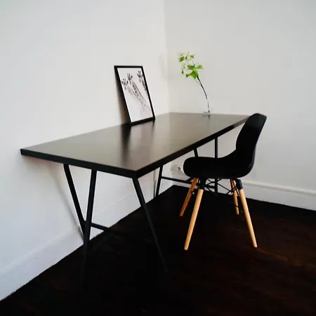 Apartament Center *